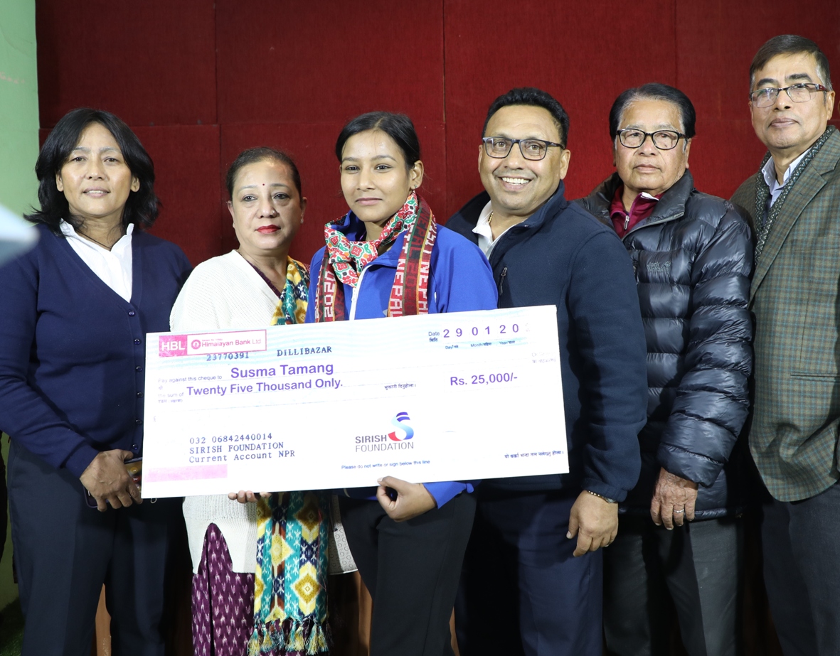 सुष्मालाई शिरीश फाउन्डेसनको सम्मान
